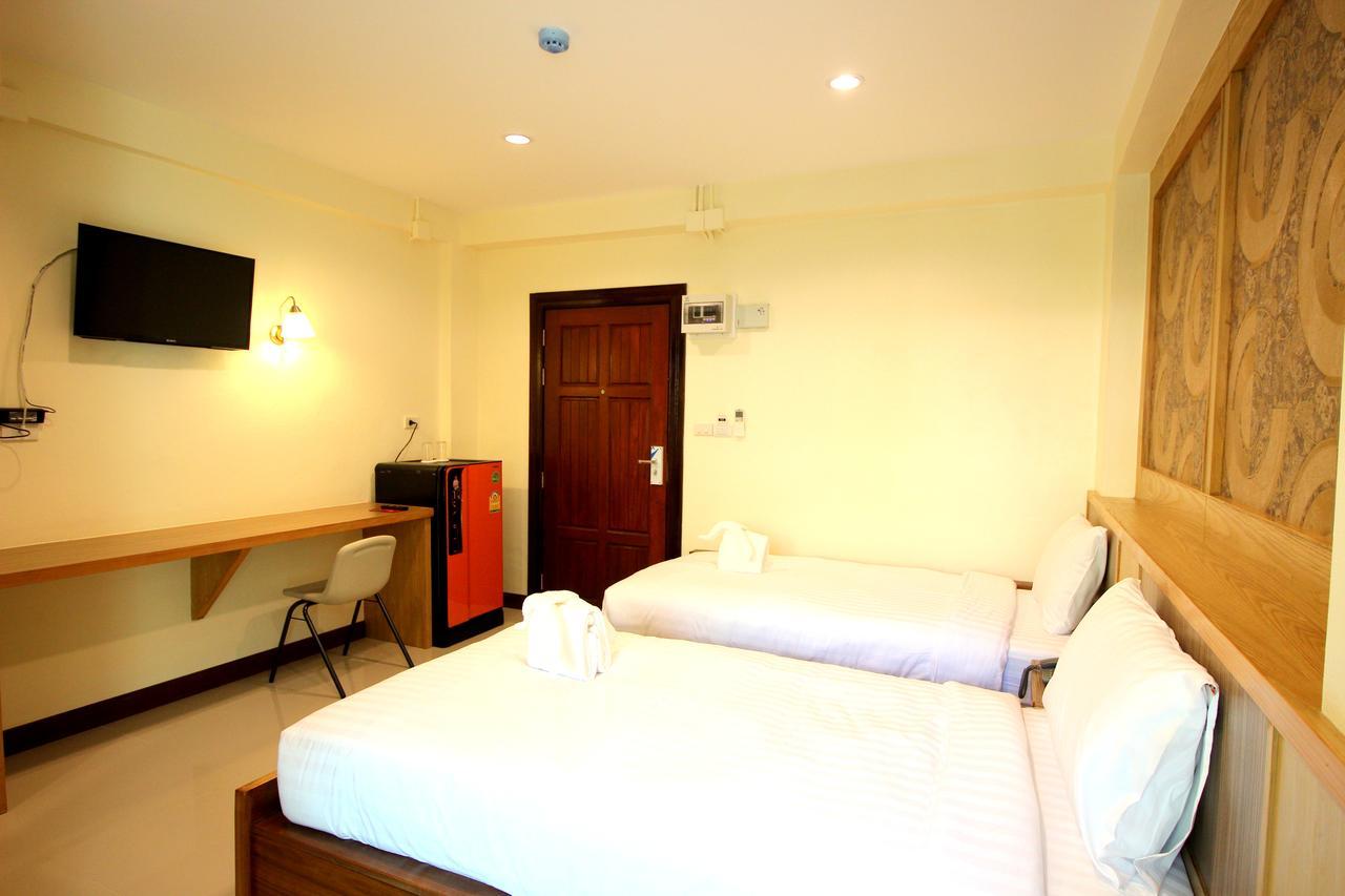 Hotel Monmuang à Chiang Mai Extérieur photo