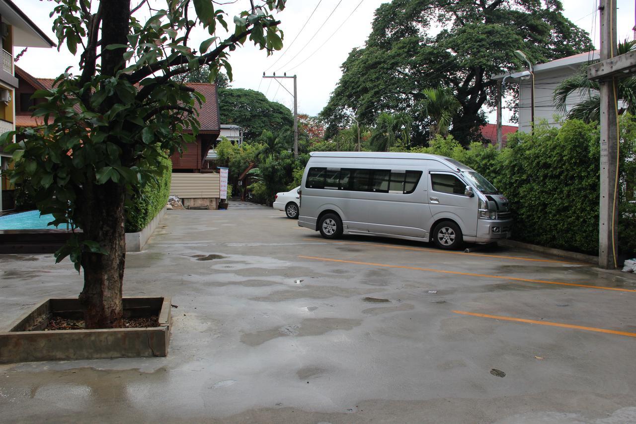 Hotel Monmuang à Chiang Mai Extérieur photo
