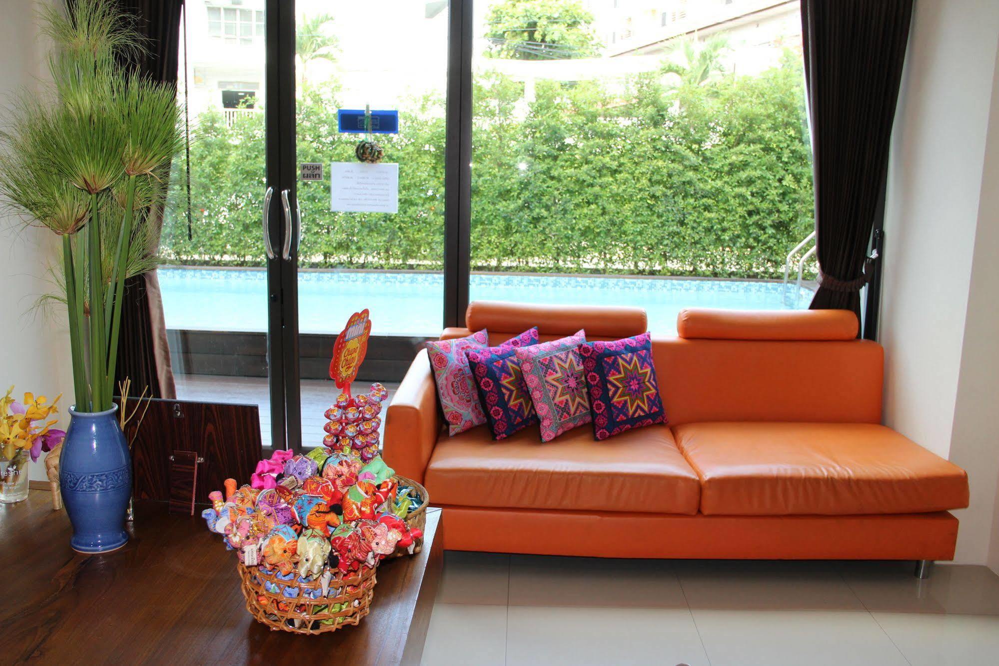 Hotel Monmuang à Chiang Mai Extérieur photo